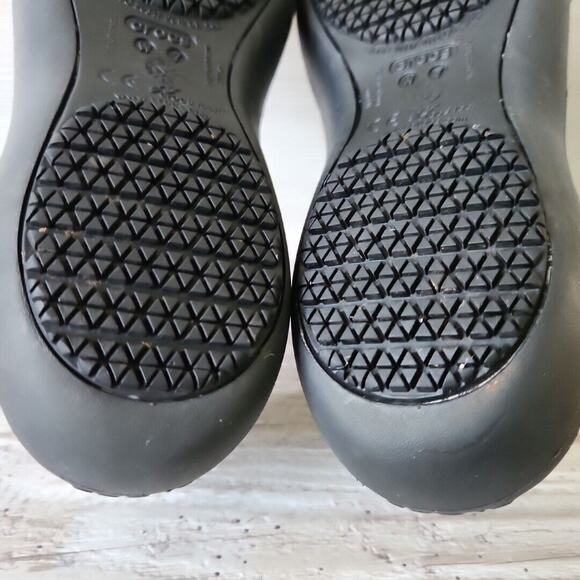 Crocs Womens Kadee Ballet Flats Black Comfort Casual Beach Travel Shoes Sz 7 EUC - Picture 8 of 9